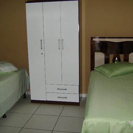 Nunes Hotel Alcinopolis Buitenkant foto
